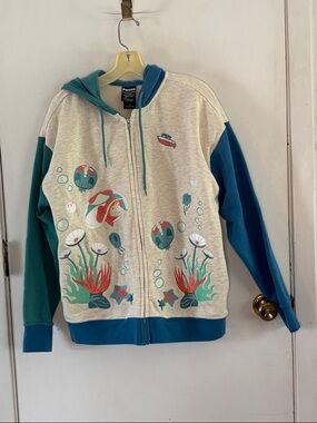 Hot Topic Ponyo cream blue undersea embroidered sweatshirt Size Medium